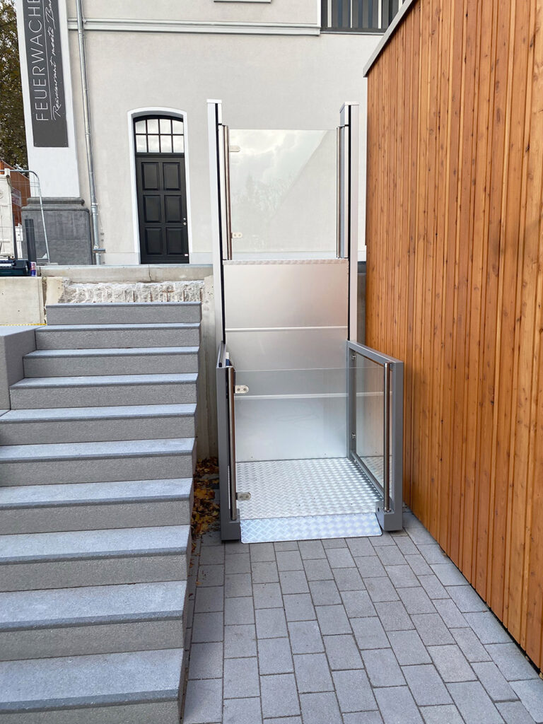 Ascensor-elevador-vertical-EVP-UP-interior-detalle (4)