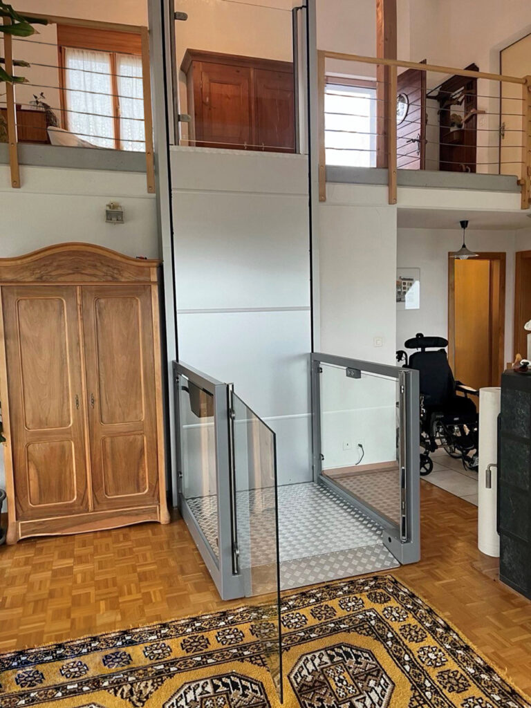 Ascensor-elevador-vertical-EVP-UP-interior-detalle (5)