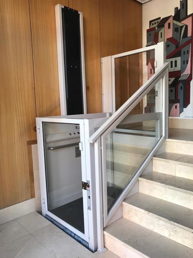 Elevador-vertical-EVP-1-EVP-EVO-Castellana-Madrid (1)