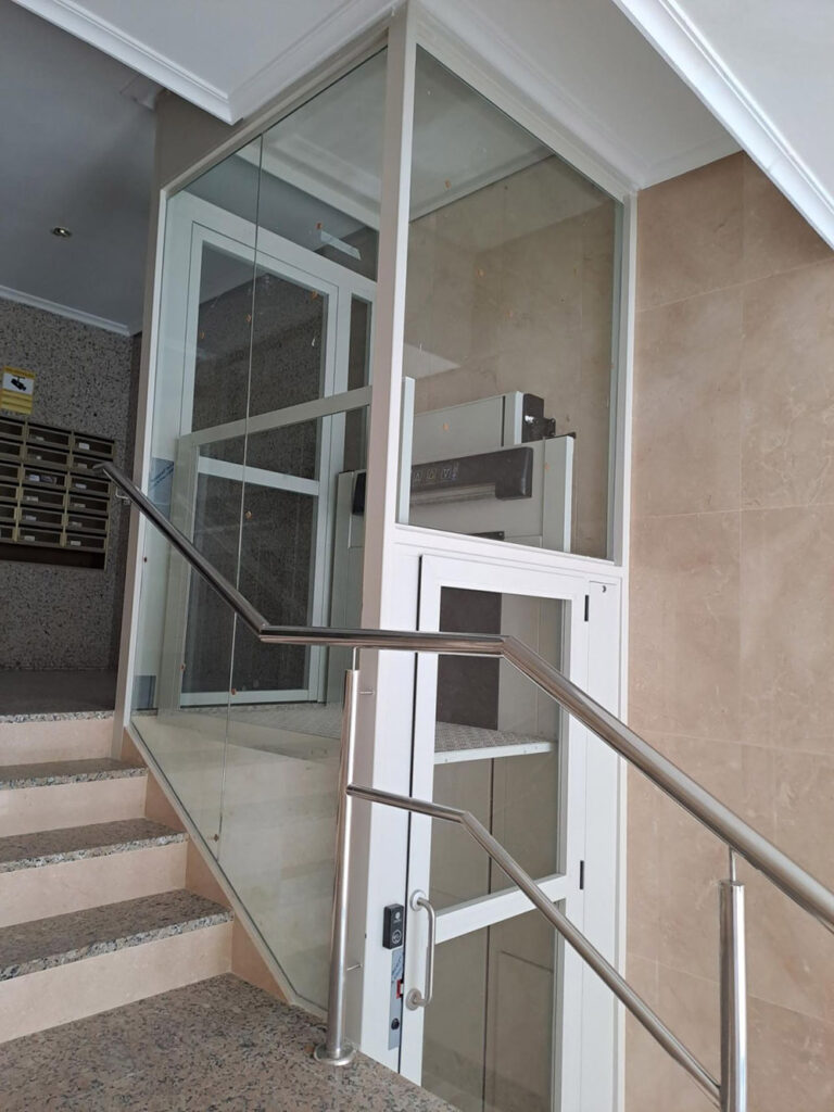 Elevador-vertical-escaleras-EVP-E (5)