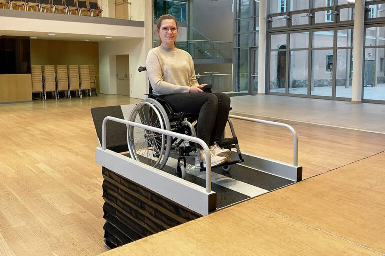 Elevador-vertical-escaleras-EVP-L(1)