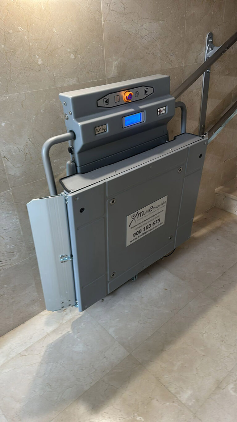 Plataforma-salva-escaleras-PETC-AR (3)