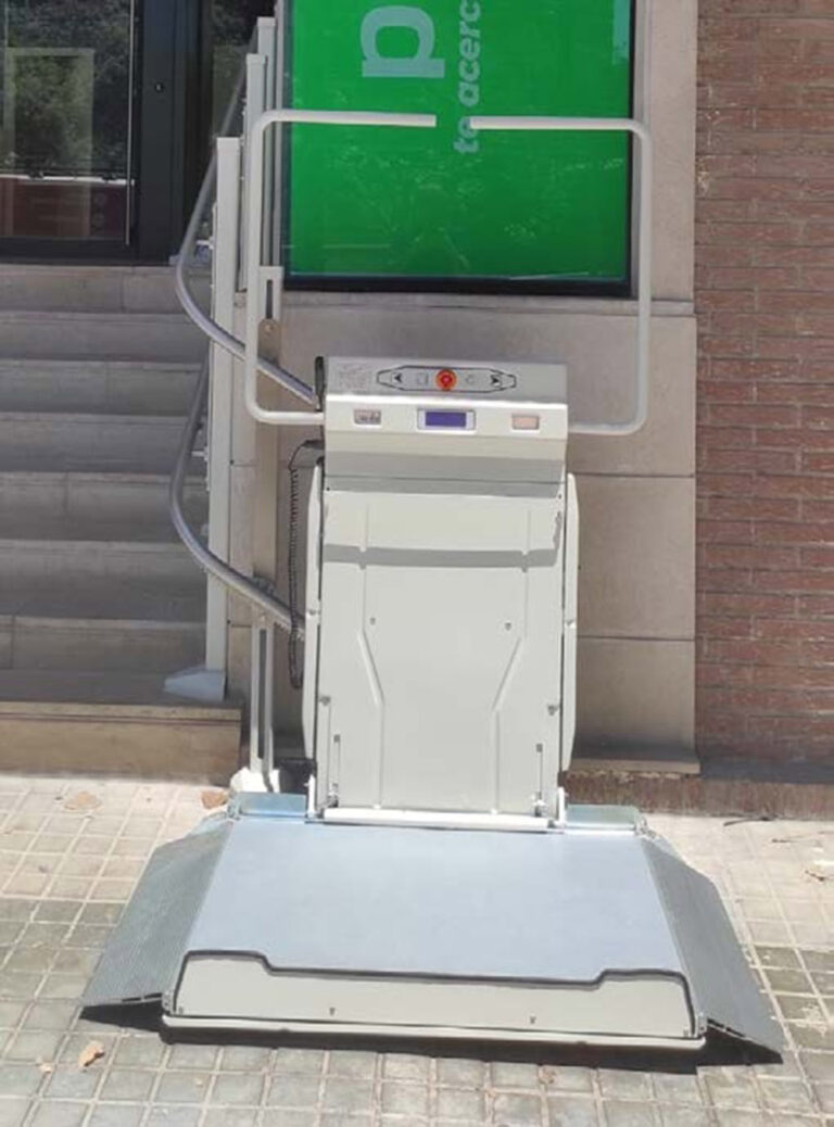 Plataforma-salva-escaleras-PETC-AR (7)