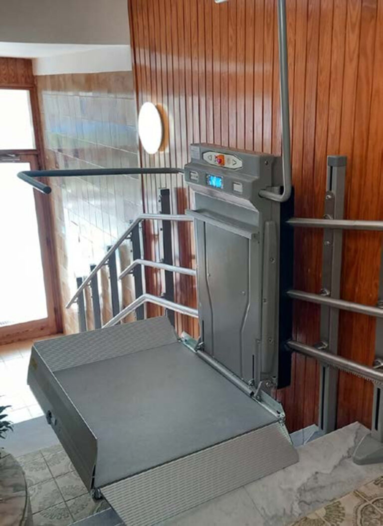 Plataforma-salva-escaleras-PETR-AR (4)