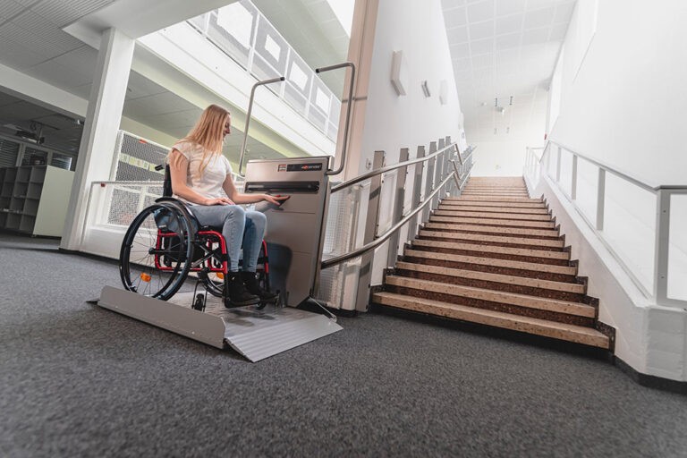 Plataforma-salvaescaleras-PETC-AS (1)