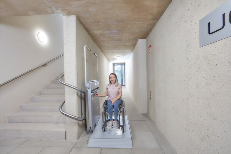 Plataforma-salvaescaleras-PETC-AS (3)