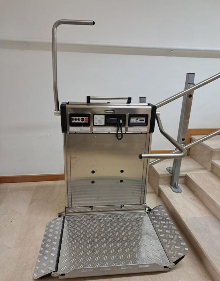 Plataforma-salvaescaleras-PETC-K (25)