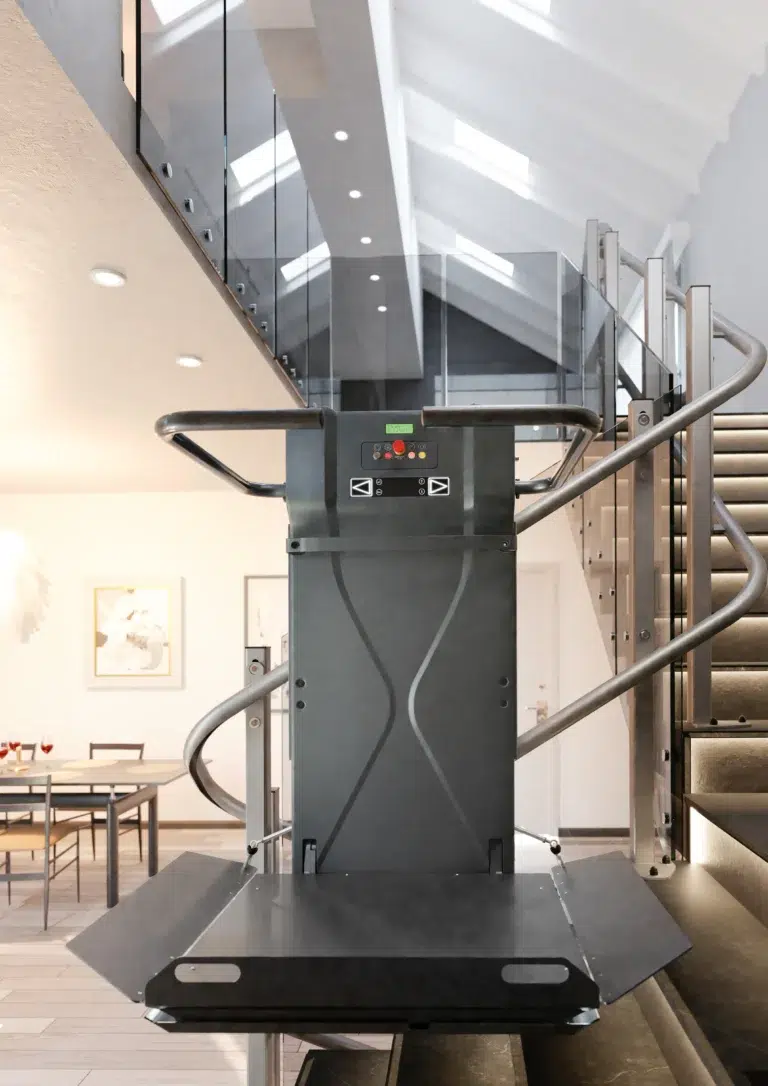 Plataforma-salvaescaleras-PETC-S (4)