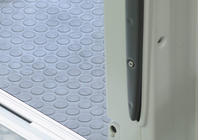 Plataforma-salvaescaleras-PETC-SU (10)