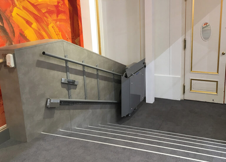 Plataforma-salvaescaleras-PETR-D (1)