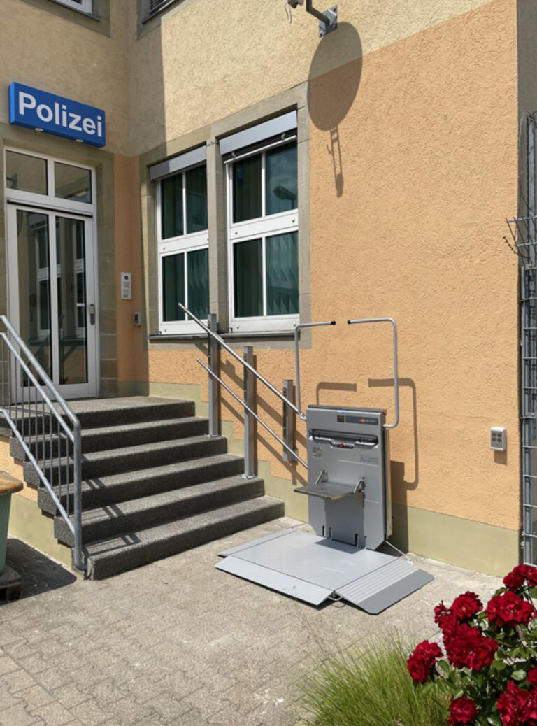 Plataforma-salvaescaleras-exterior-PETR-AS (6)